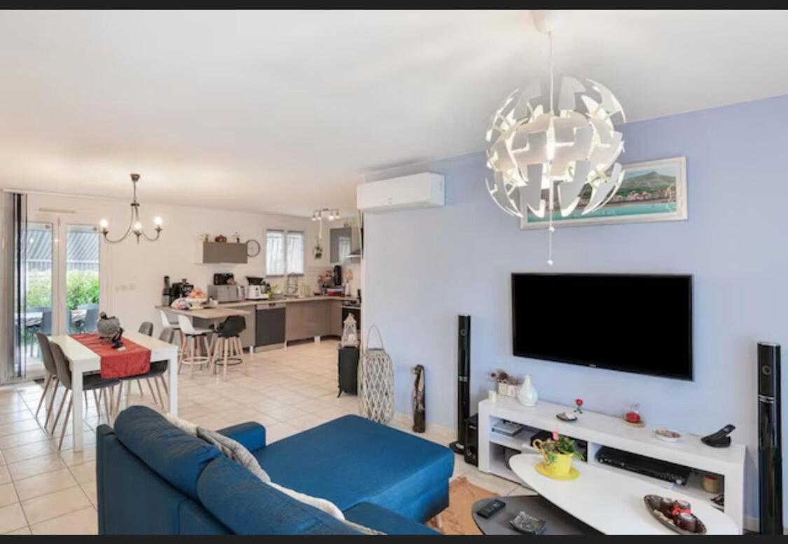 Chambre Zen Saint-Medard-de-Guizieres ภายนอก รูปภาพ